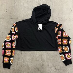 NWT Crochet‎ Granny Square Cropped Hoodie Size Medium Forever 21